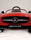 Mercedes-Benz SLS красный лицензионная модель